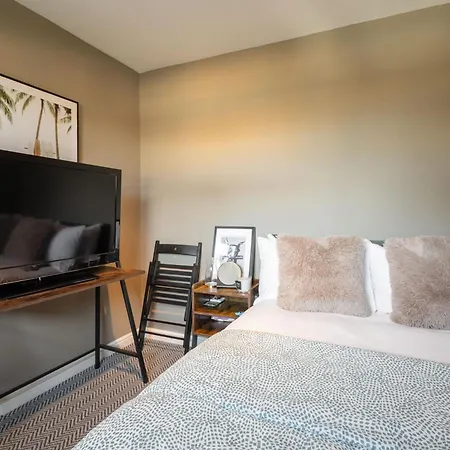 Host & - Martinhoe Holiday home *